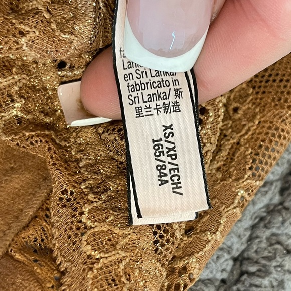 Victoria’s Secret corset top - Picture 2 of 3